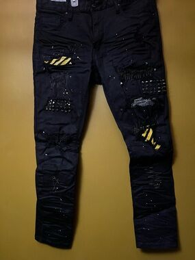 Smoke Rise Distressed Jeans 38x32